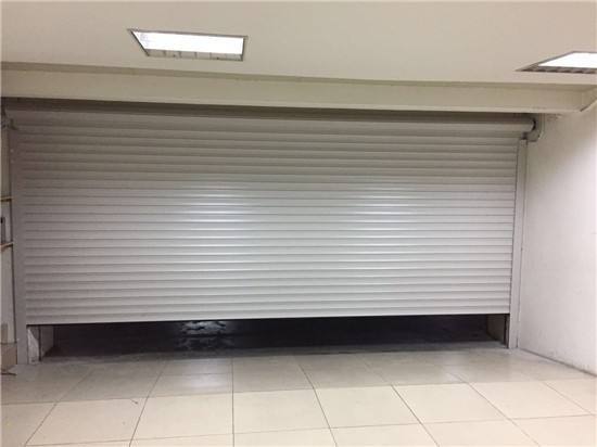 濟南市歷城區電動卷簾門怎樣安裝?