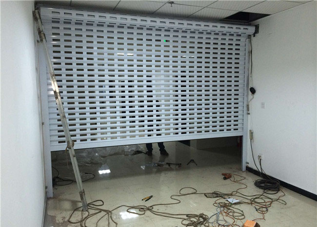 濟南卷簾門廠家為大家詳細介紹電動卷簾門故障維修大全，建議收藏！