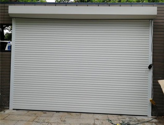 濟南卷簾門廠家教你怎樣維修電動卷簾門出現的故障！